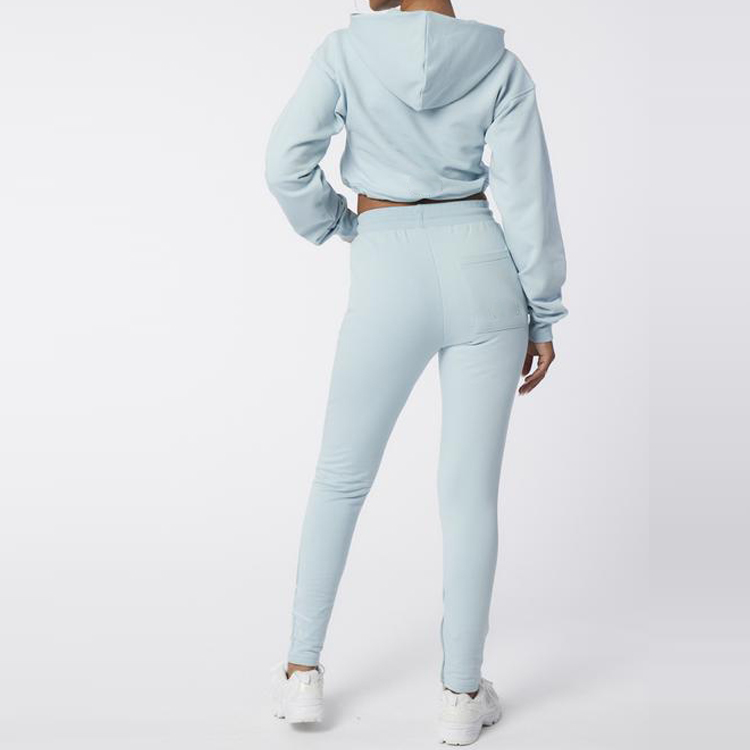 China OEM Yoga Pants Supplier -
Wholesale Lightweight Custom Logo Women Sports Workout Crop Hoodies Jogger Tracksuit Sets – AIKA detail pictures