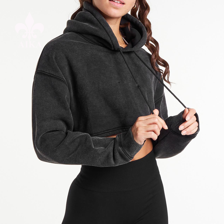 Wholesale Acid Washed 100% Cotton Embossed Logo Women Crop Blank Hoodies detail pictures