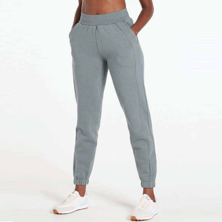Lightweight Soft Cotton Custom Women Plain Jogger Sweat Suits Gym Workout Tracksuit Set detail pictures