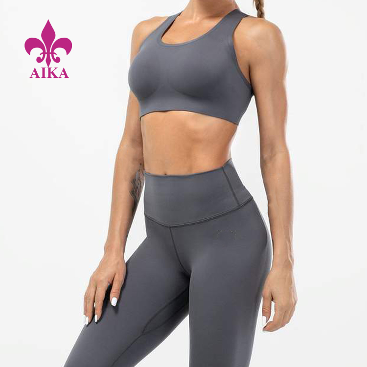 High Quality Four Way Stretch Custom Logo Racer Back Yoga Sports Bra For Women With Hook detail pictures