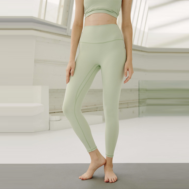OEM Factory Moisture Wicking Fitness Suit Two Piece Women Yoga Leggings Set detail pictures